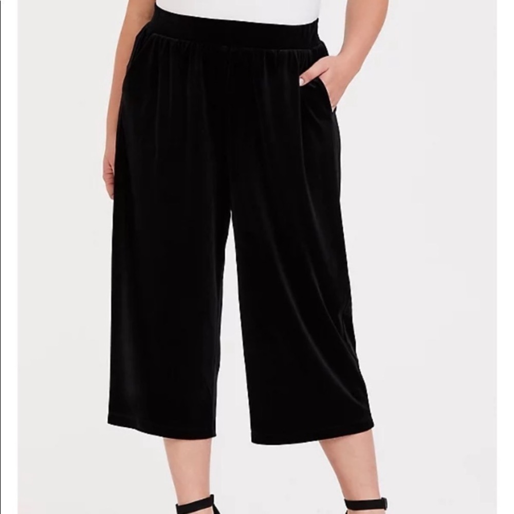 Torrid Velvet Wide Leg Cropped Pants